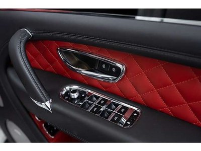 2019 Bentley BENTAYGA thumbnail 71