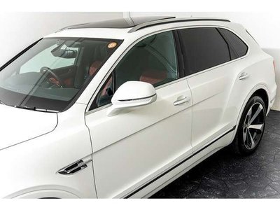 صورة 10 لـ 2019 Bentley BENTAYGA