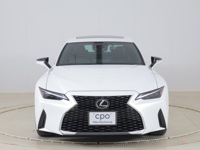LEXUS IS - 5