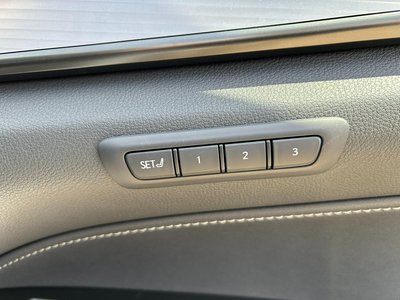 2023 Lexus NX — миниатюра 16
