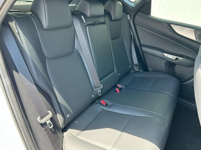 2023 Lexus NX — миниатюра 46