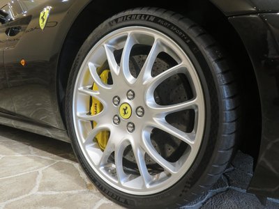 صورة مصغرة 23 لـ 2008 Ferrari 599