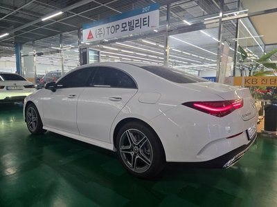 MERCEDES-BENZ CLA - 5