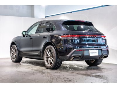 PORSCHE MACAN - 2