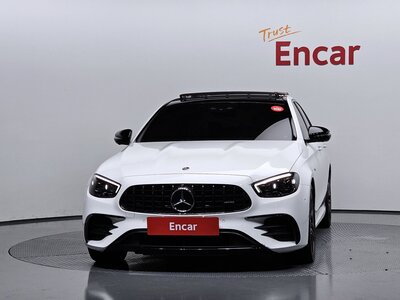 MERCEDES-BENZ E-CLASS - 2