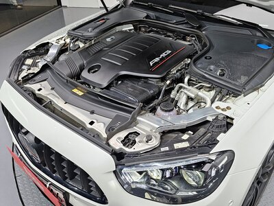 MERCEDES-BENZ E-CLASS - 7