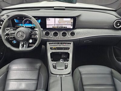 MERCEDES-BENZ E-CLASS - 5