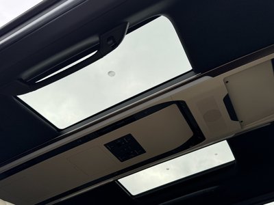 TOYOTA ALPHARD - 4