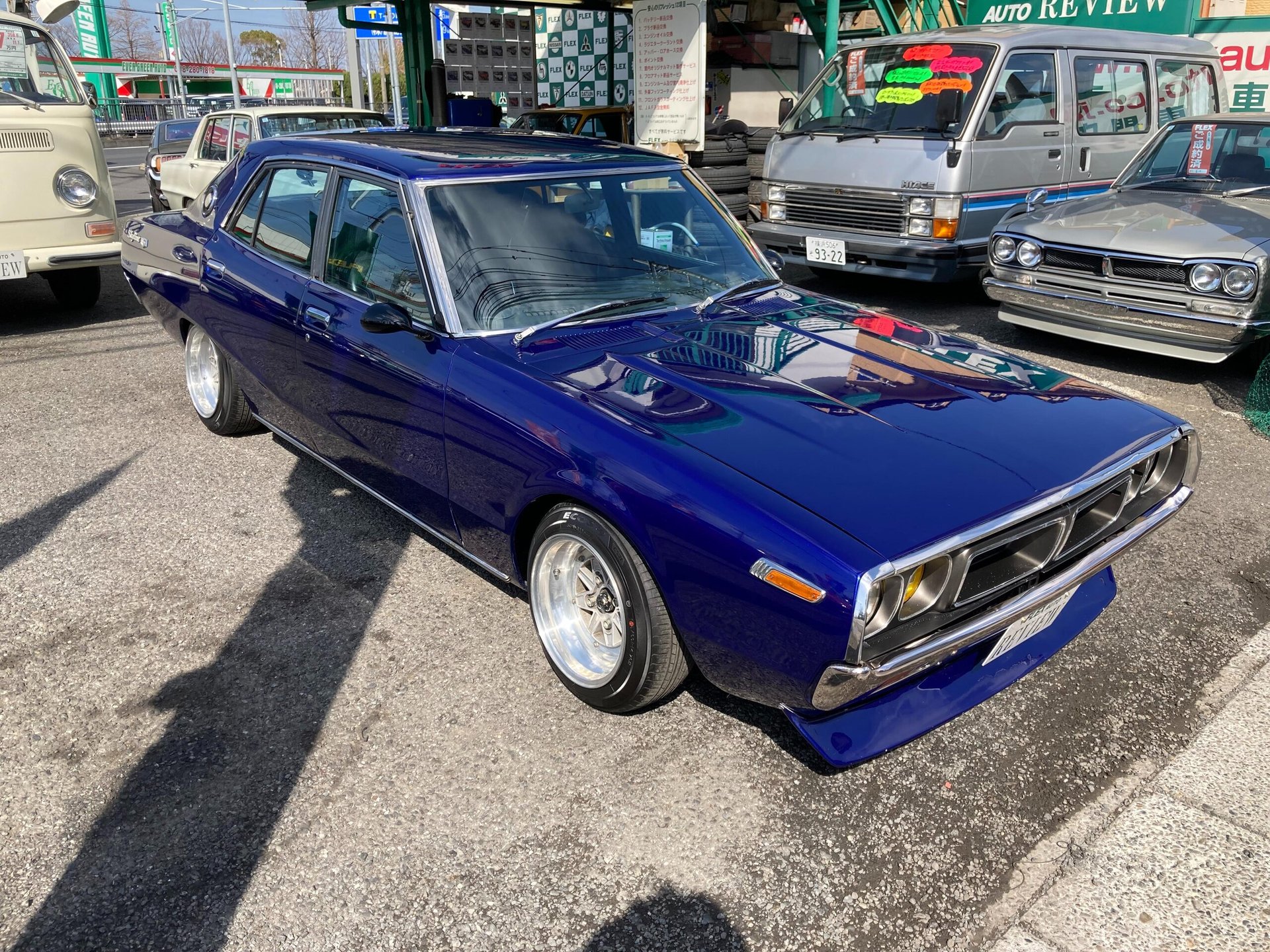 NISSAN SKYLINE - View 1