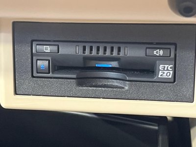TOYOTA LAND CRUISER PRADO - 7