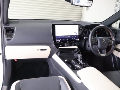 2023 Lexus NX 照片 3