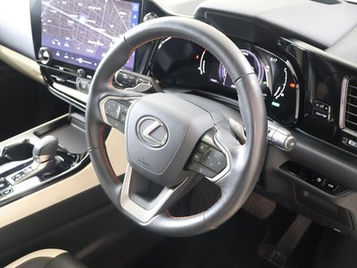 2023 Lexus NX — миниатюра 26