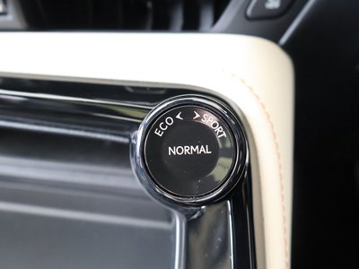 2023 Lexus NX — миниатюра 16