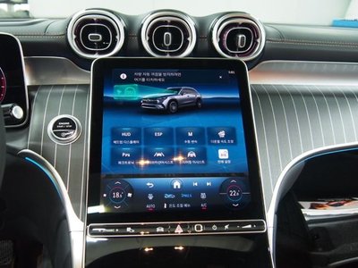 MERCEDES-BENZ GLC - 3