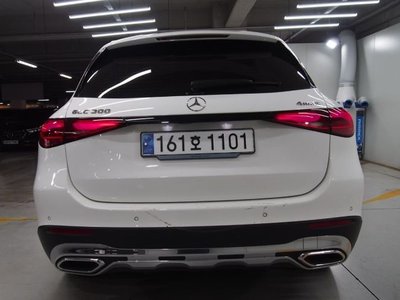 MERCEDES-BENZ GLC - 5