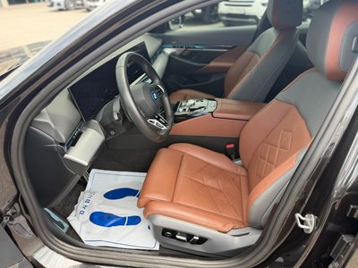 2024 BMW I5 photo 5