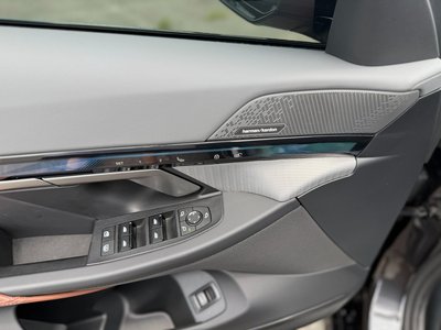 2024 BMW I5 thumbnail 16