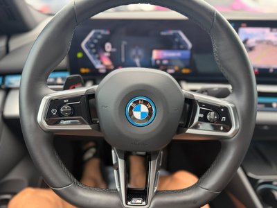 2024 BMW I5 thumbnail 15