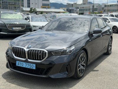 2024 BMW I5 photo 1