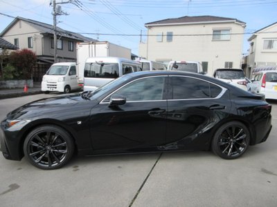 LEXUS IS - 4