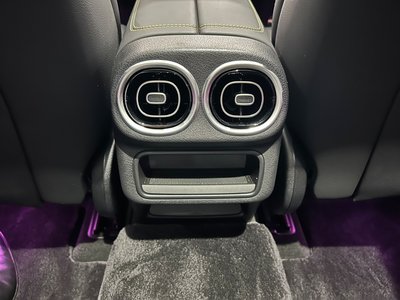 2025 Mercedes-BENZ GLC AMG 缩略图 33