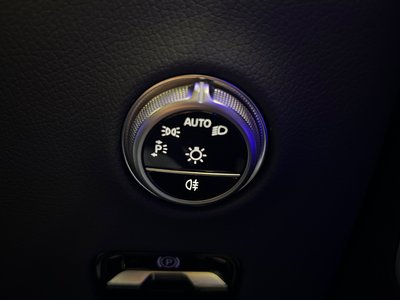 صورة 7 لـ 2025 Mercedes-BENZ GLC AMG