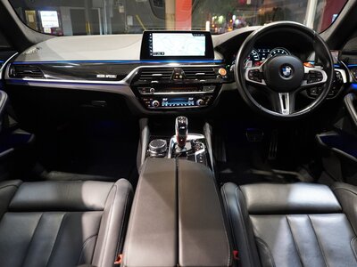 BMW M5 COMPETITION - 2