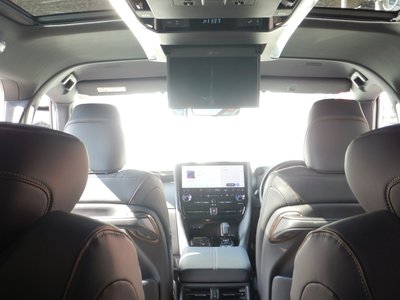 TOYOTA ALPHARD - 9
