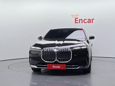 BMW 7 SERIES - 2