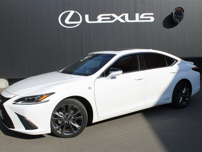 2021 Lexus ES 照片 1