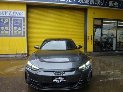 صورة 9 لـ 2023 AUDI E-TRON GT QUATTRO