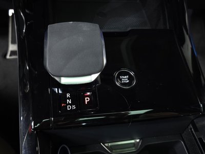 صورة 9 لـ 2024 LAND Rover RANGE ROVER SPORT