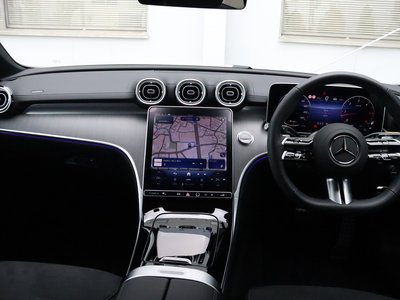 MERCEDES-BENZ C-CLASS - 4