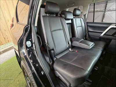 TOYOTA LAND CRUISER PRADO - 6