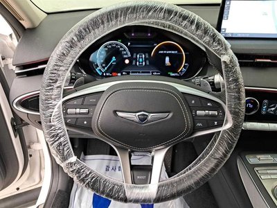 صورة 5 لـ 2022 Genesis ELECTRIFIED GV70