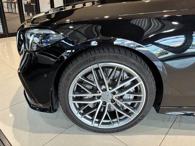 2025 MERCEDES-BENZ C-CLASS AMG photo 9