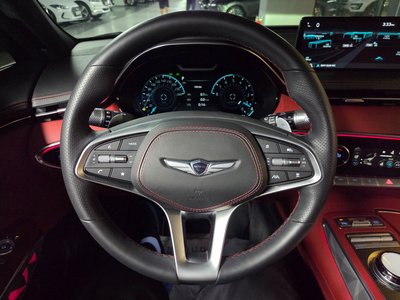 صورة 10 لـ 2023 Genesis GV70