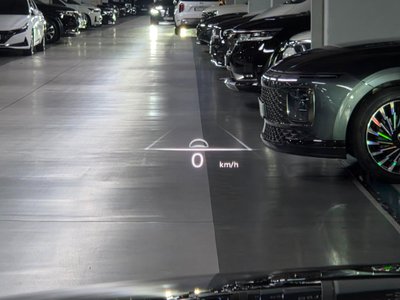 صورة مصغرة 12 لـ 2023 Genesis GV70