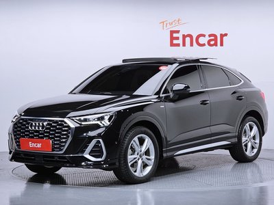 AUDI Q3 - 1