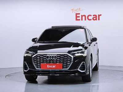 AUDI Q3 - 2