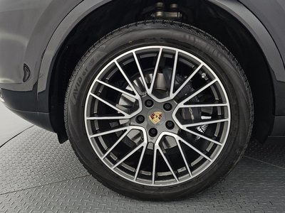 PORSCHE CAYENNE - 6