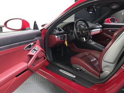 صورة 10 لـ 2019 Porsche 718