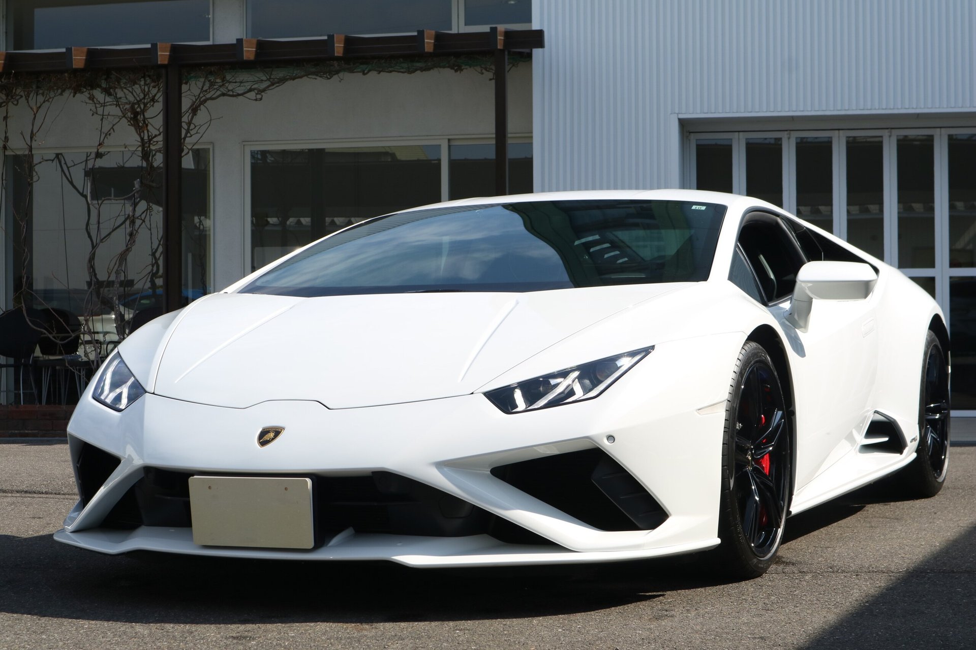 LAMBORGHINI HURACAN - View 1