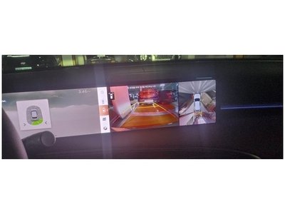صورة 8 لـ 2025 Genesis GV70