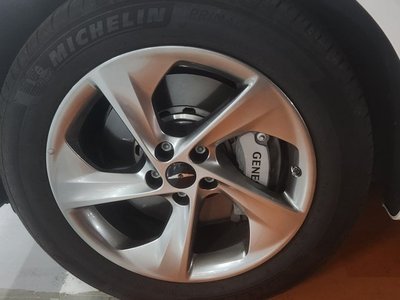 صورة 3 لـ 2025 Genesis GV70