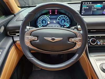 2023 Genesis GV80 thumbnail 13