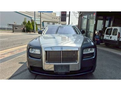 ROLLS-ROYCE GHOST - 4