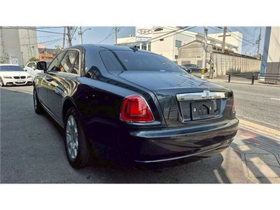 ROLLS-ROYCE GHOST - 2