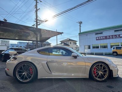 PORSCHE 718 CAYMAN - 6