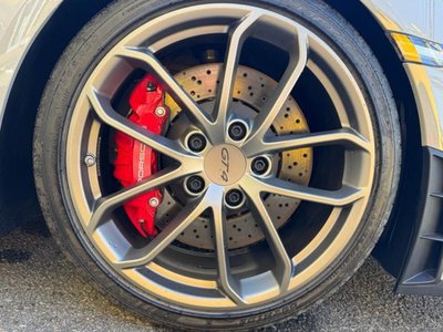 PORSCHE 718 CAYMAN - 8